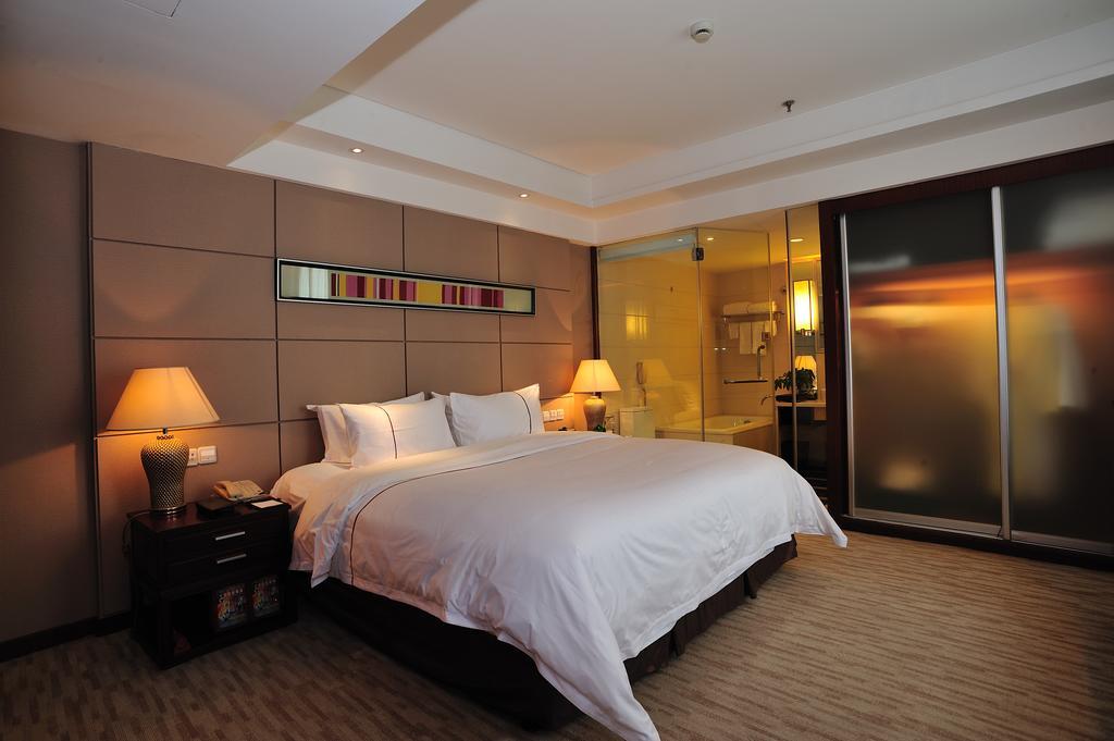 Xiongchu International Hotel Wuhan Quarto foto