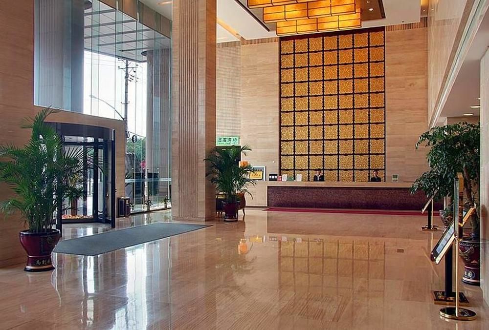 Xiongchu International Hotel Wuhan Exterior foto